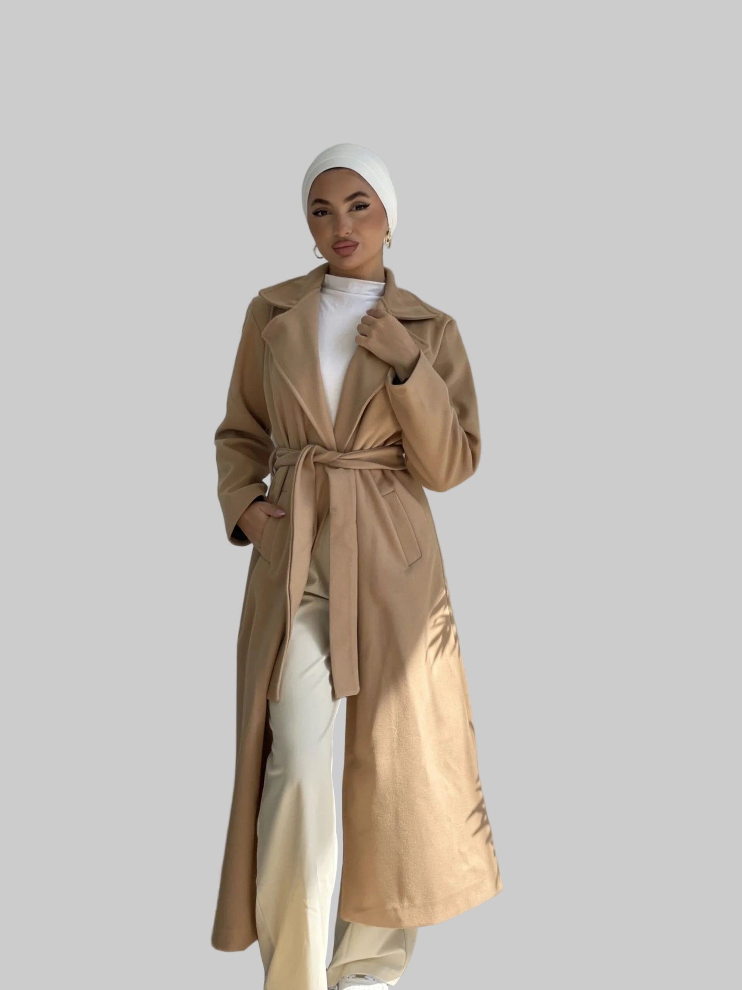 Lång kappa med skärp för kvinnor