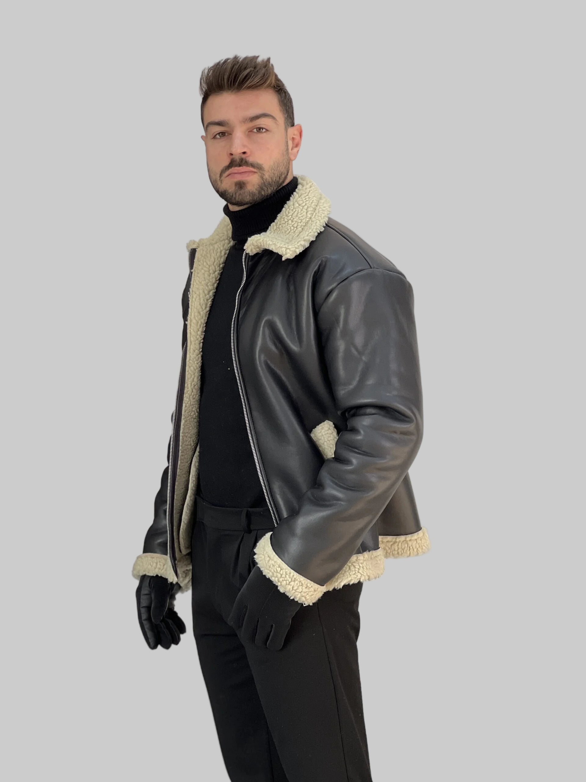 Herrjacka i konstskinnsfoder med dragkedja och bred krage